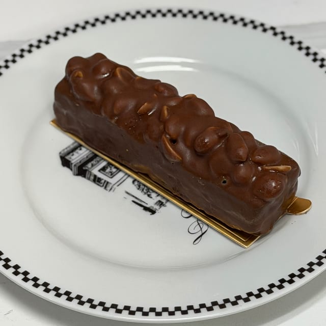 Snickers Cake.